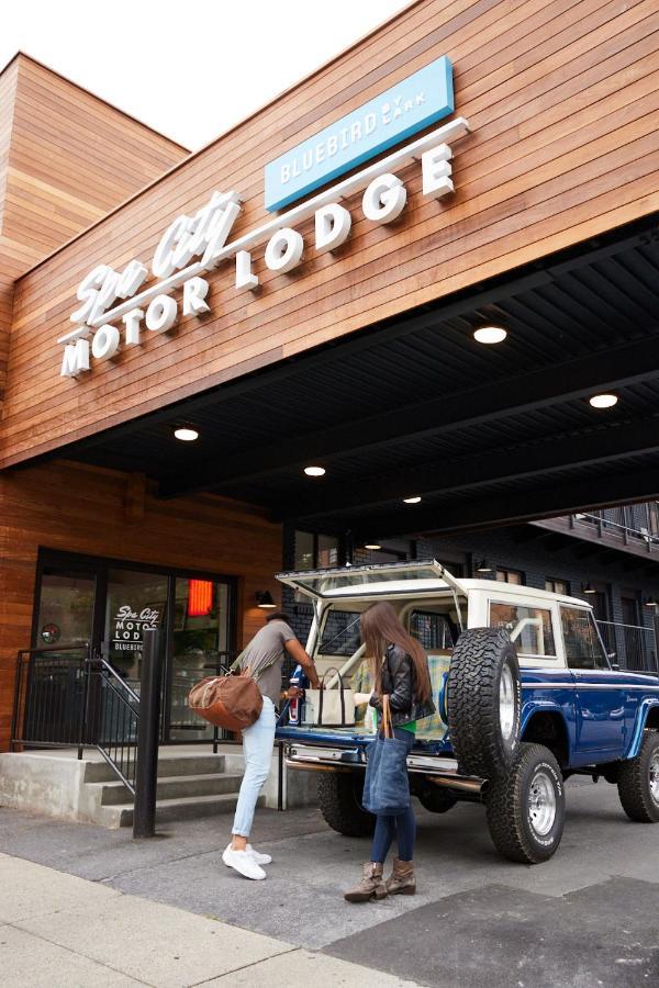 Bluebird Spa City Motor Lodge 사라토가 스프링스 외부 사진