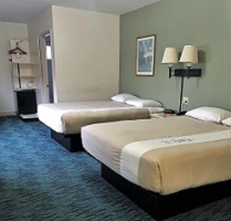 Bluebird Spa City Motor Lodge 사라토가 스프링스 외부 사진